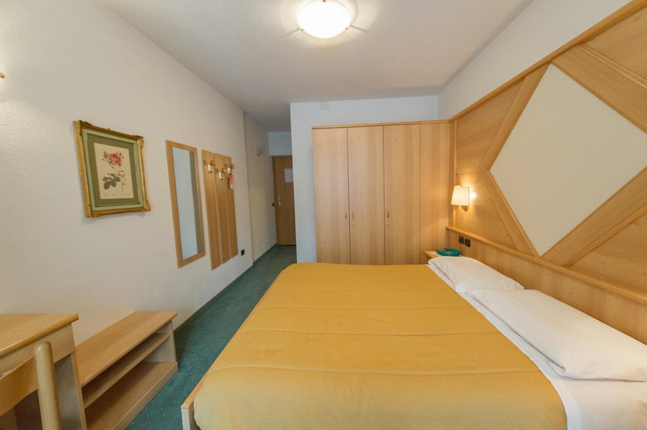 Hotel Italia Castello-Molina di Fiemme Dış mekan fotoğraf